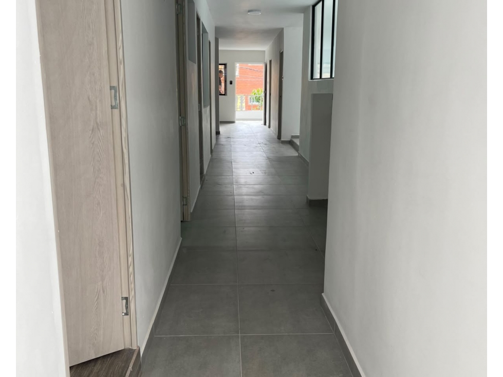 CASA EN VENTA EN VILLA HERMOSA MEDELLIN — foto 2