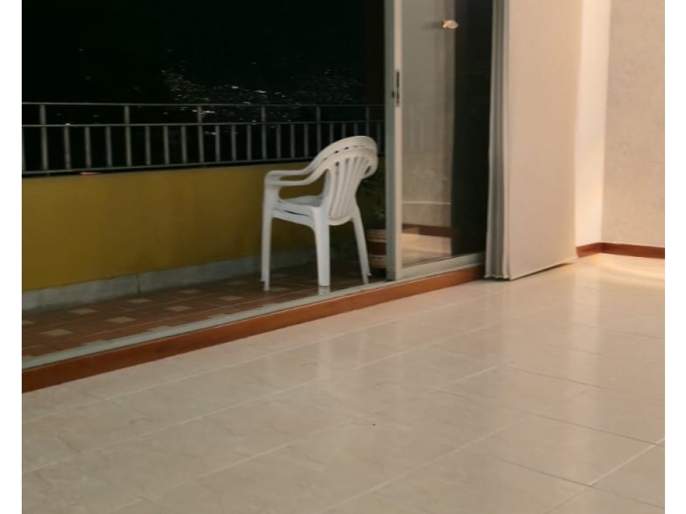 APARTAMENTO EN VENTA EN LA CASTELLANA MEDELLIN — foto 3