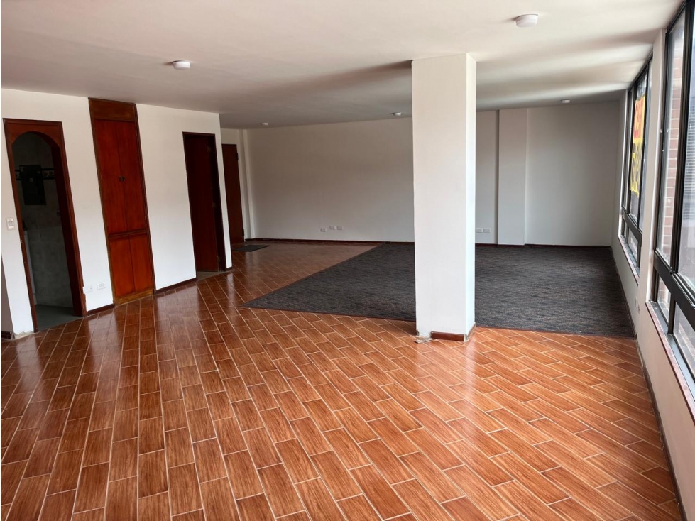 OFICINA EN VENTA EN LA PORCIUNCULA - BOGOTA — foto 2