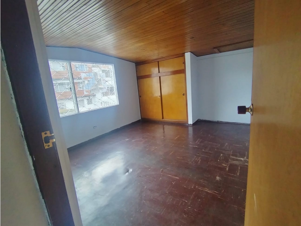 CASA EN VENTA EN EL COUNTRY SUR - BOGOTA — foto 3