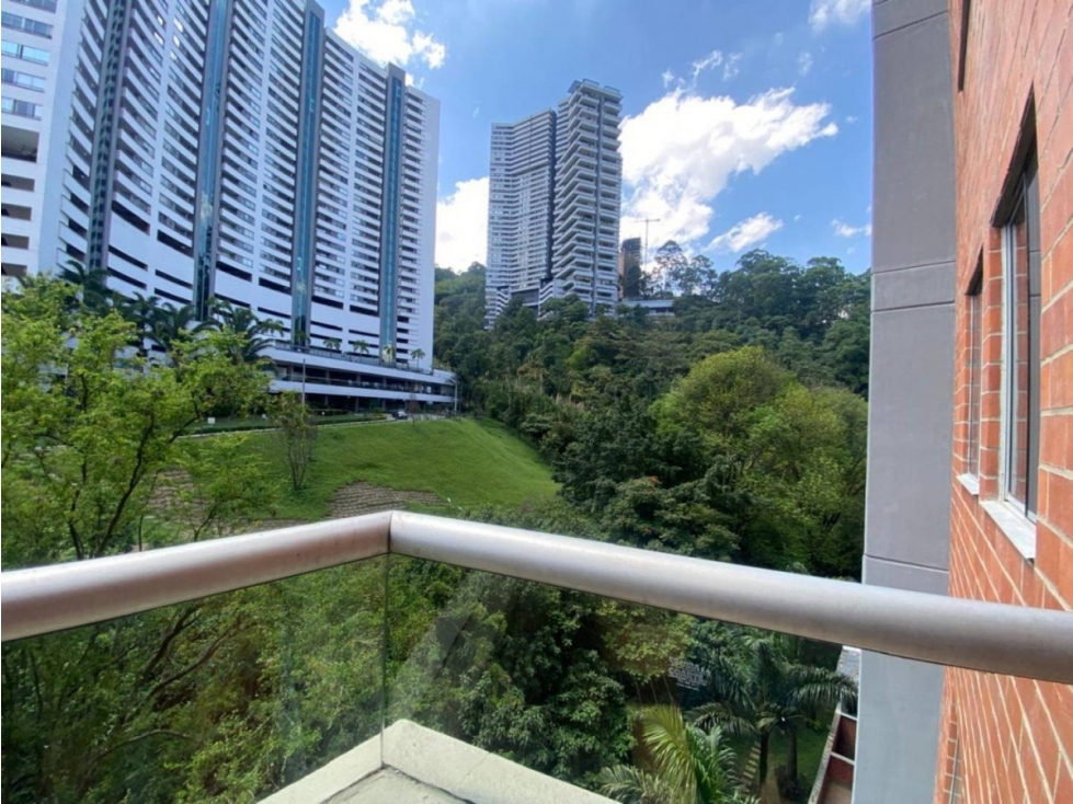 APARTAMENTO EN ARRIENDO EN EL POBLADO — foto 2