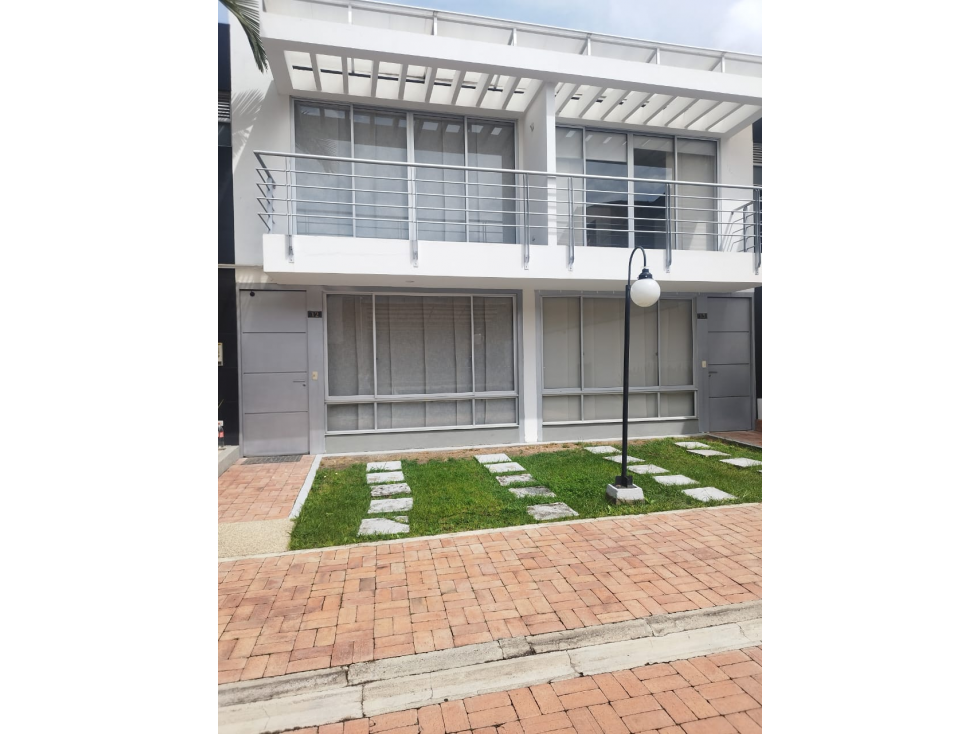 SE VENDE CASA CERCA A CONFENALCO - FUSAGASUGA - 2