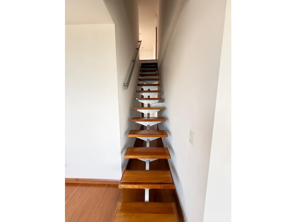 PENTHOUSE EN VENTA EN POPULAR MODELO BOGOTA — foto 4