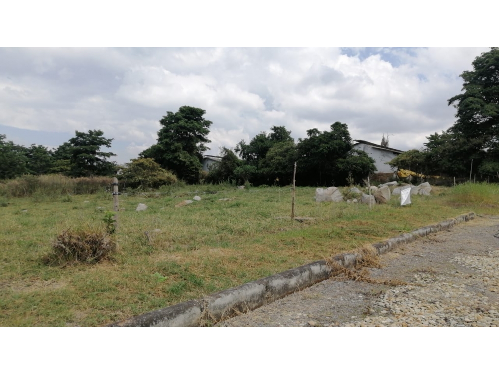 LOTE EN VENTA VIA ARBELAEZ - FUSAGASUGA - 2