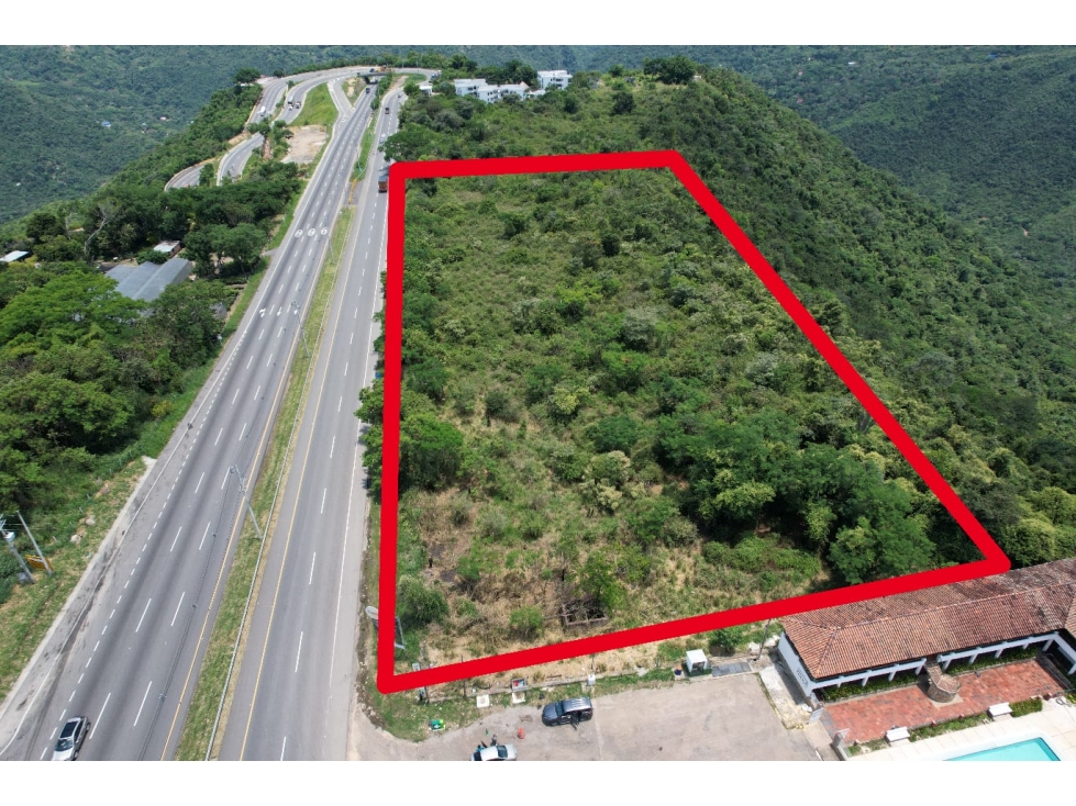 SE VENDE LOTE EN CHINAUTA - CUNDINAMARCA - 1