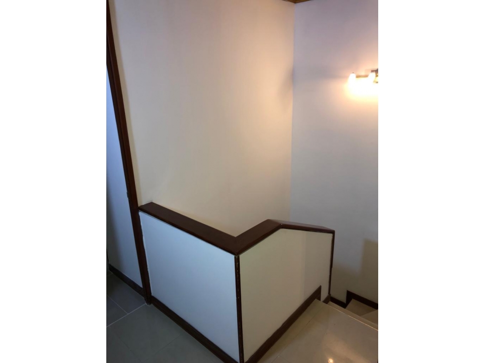 DUPLEX EN VENTA EN HAYUELOS BOGOTA — foto 4