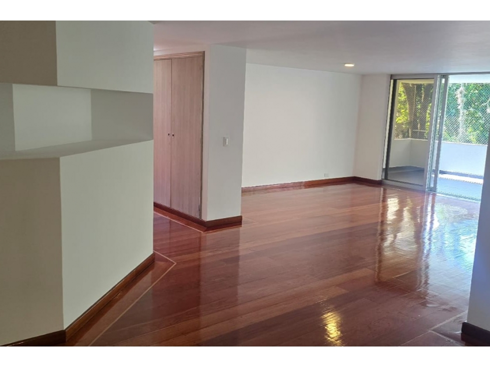 APARTAMENTO EN VENTA EN EL POBLADO - MEDELLIN