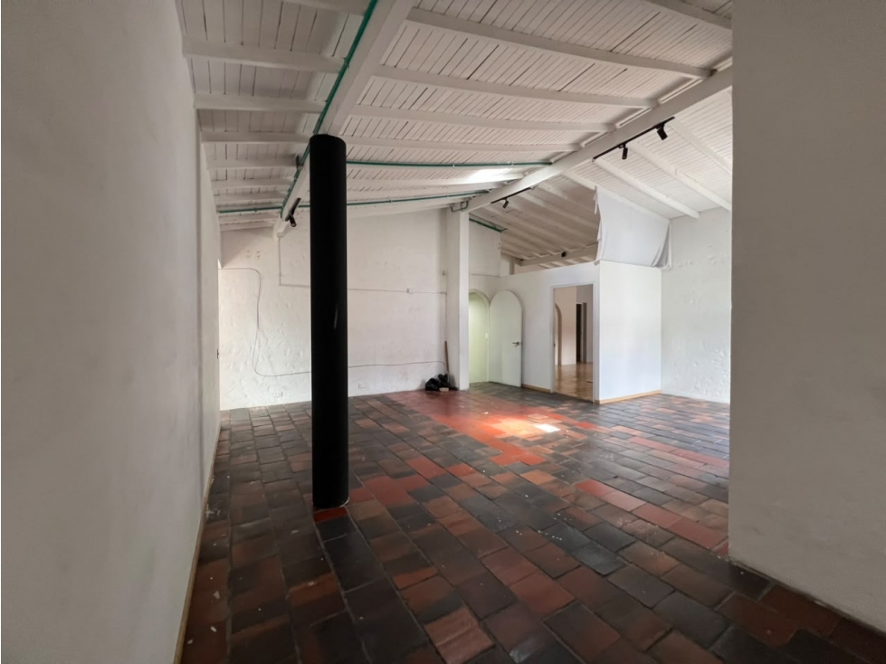 OFICINA EN ARRIENDO EN POBLADO — foto 5