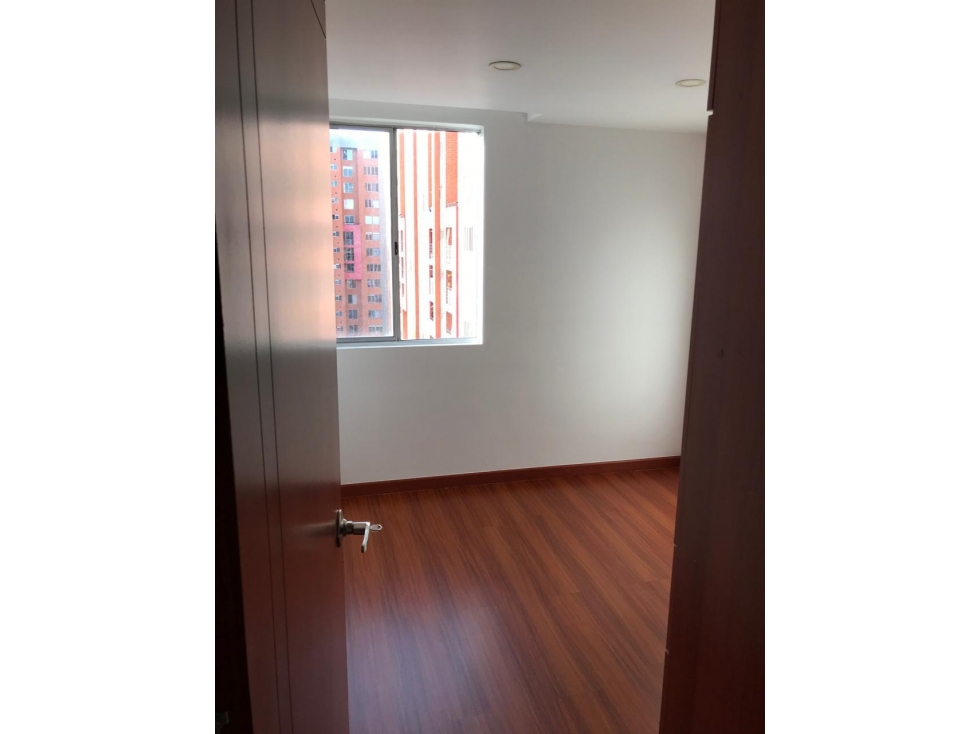 APARTAMENTO EN VENTA EN MADELENA BOGOTA — foto 4
