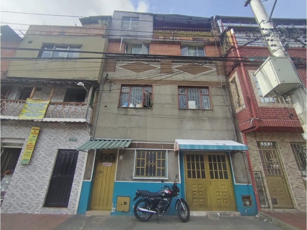 CASA EN VENTA EN LUNA PARK - BOGOTÁ