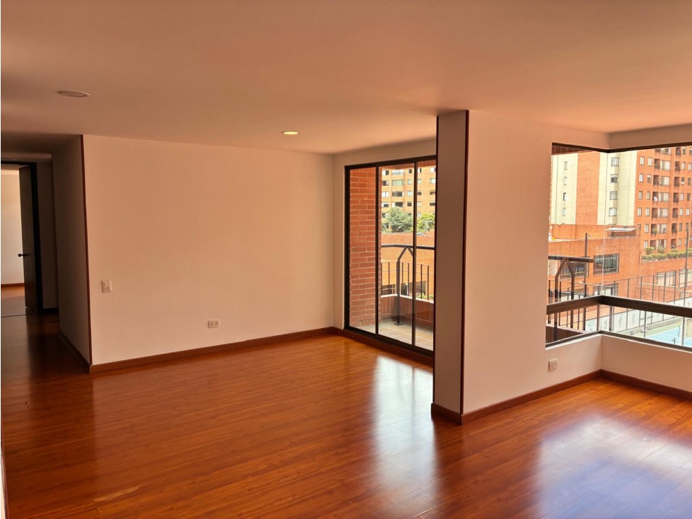 APARTAMENTO EN VENTA EN LAGOS DE CORDOBA - BOGOTA