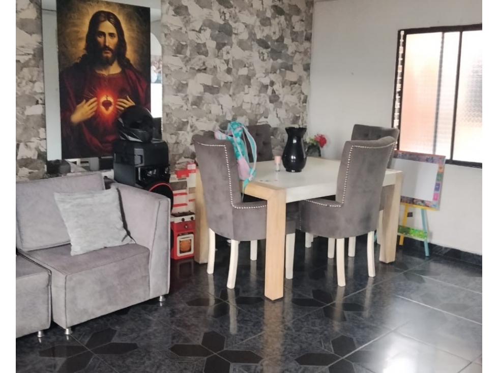 APARTAMENTO EN VENTA EN MANRIQUE - MEDELLIN — foto 2
