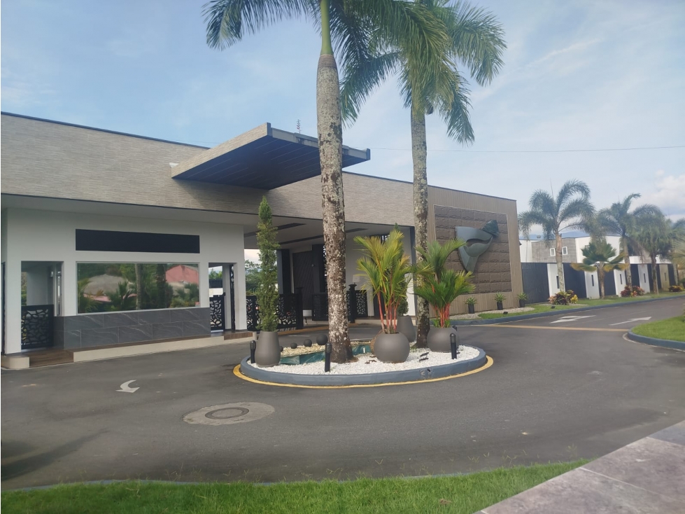 CASA CAMPESTRE EN VENTA EN LA VEREDA LA ESMERALDA ACACIAS - META - 2