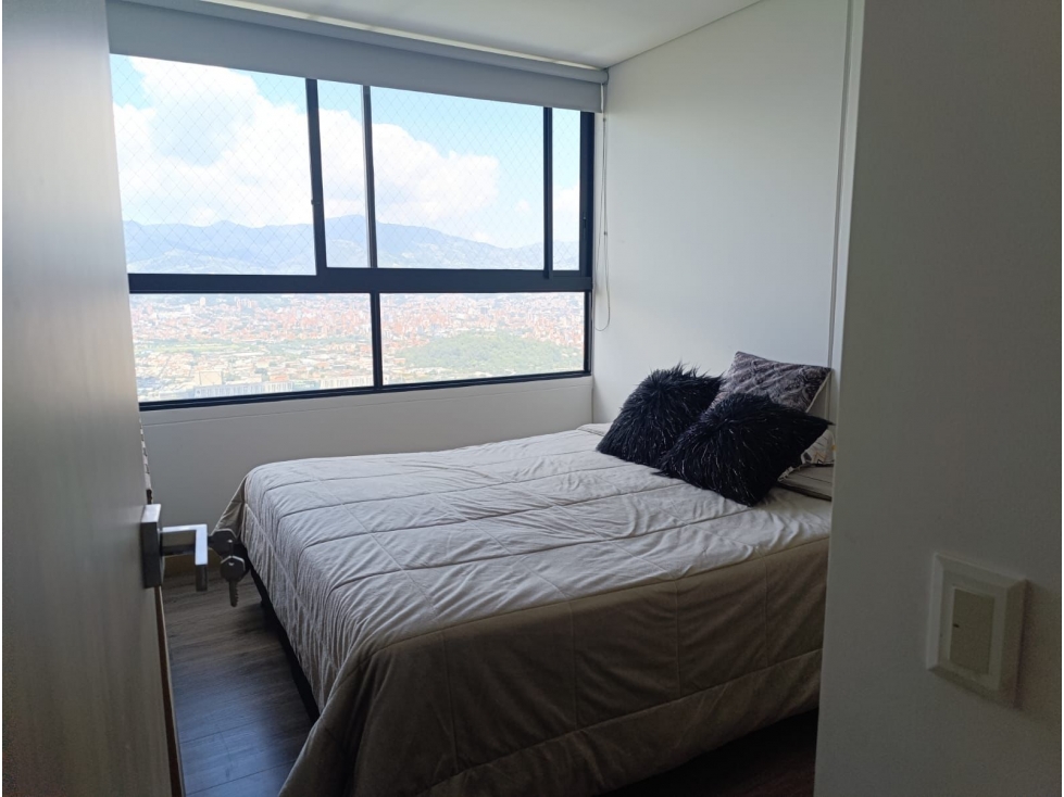 APARTAMENTO EN VENTA EN EL POBLADO MEDELLIN — foto 5