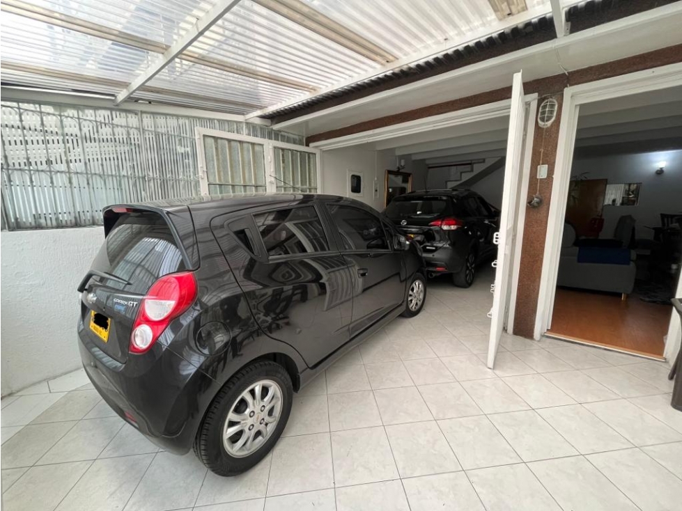 CASA EN VENTA EN LAS FERIAS - BOGOTA — foto 3