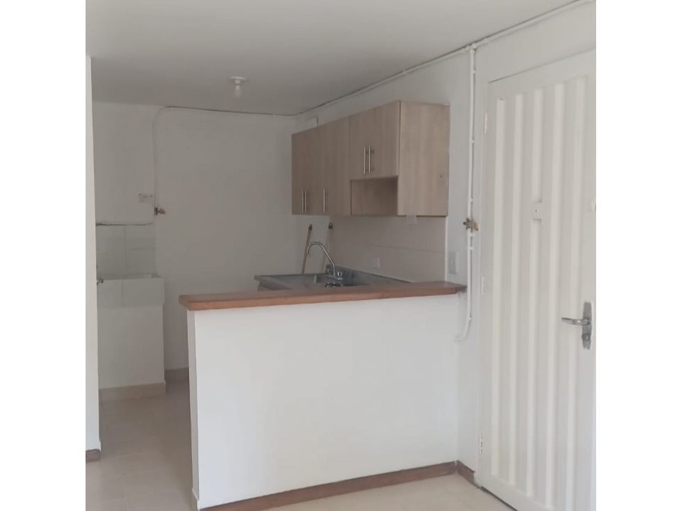 VENTA DE APARTAESTUDIO VILLA HERMOSA LOS ANGELES EN MEDELLIN — foto 3