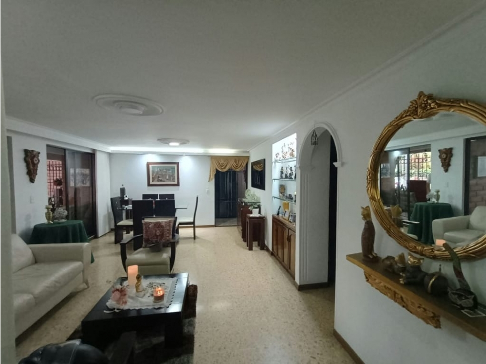 APARTAMENTO EN VENTA EN LAURELES - MEDELLÍN — foto 2
