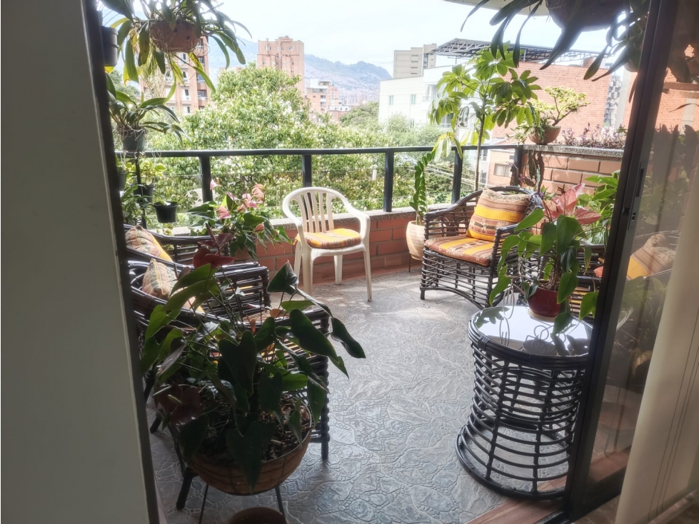 APARTAMENTO EN VENTA EN LAURELES