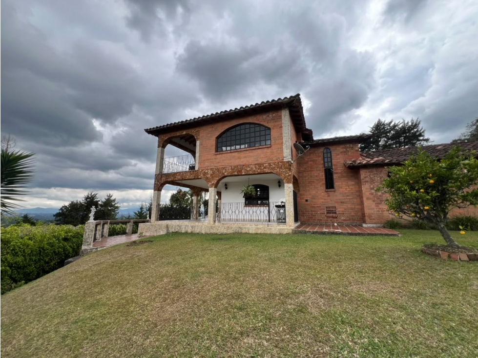 SE RENTA CASA CAMPESTRE AMOBLADA EN LLANO GRANDE ANTIOQUIA - 1