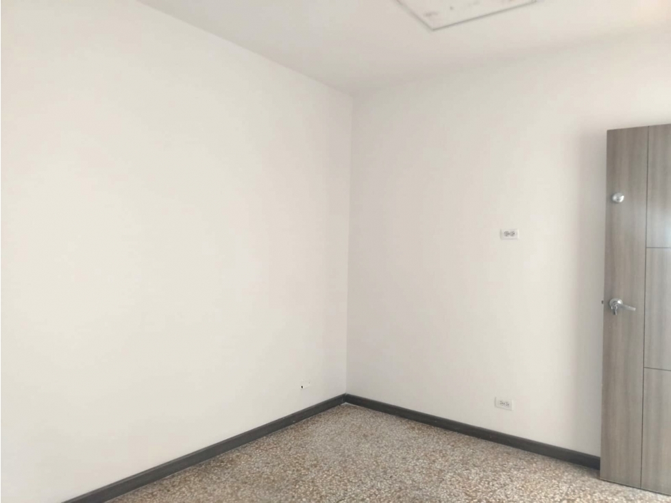 LOCAL COMERCIAL EN ARRIENDO EN METROSUR - BOGOTA — foto 6
