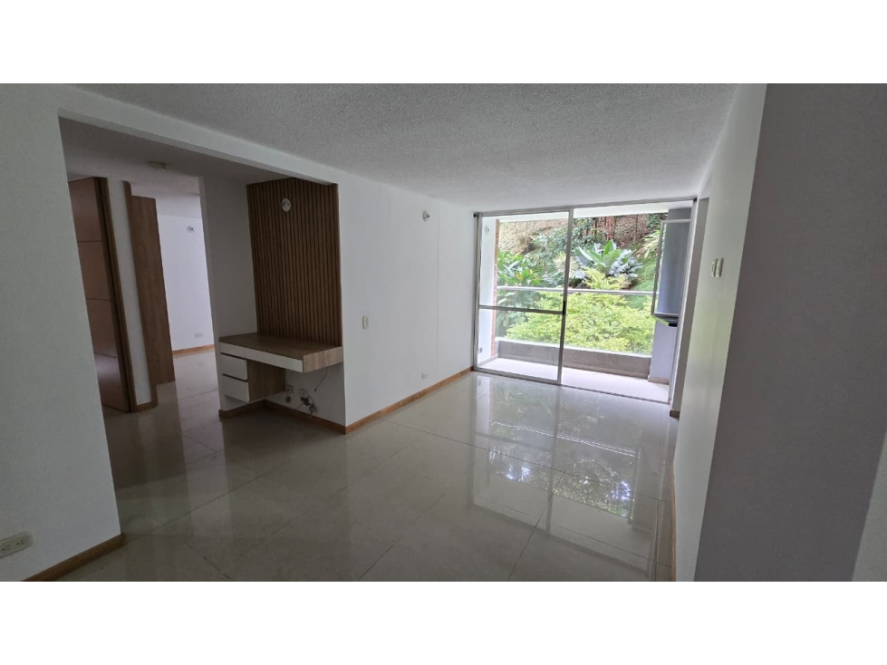 APARTAMENTO EN ARRIENDO EN ENVIGADO — foto 3
