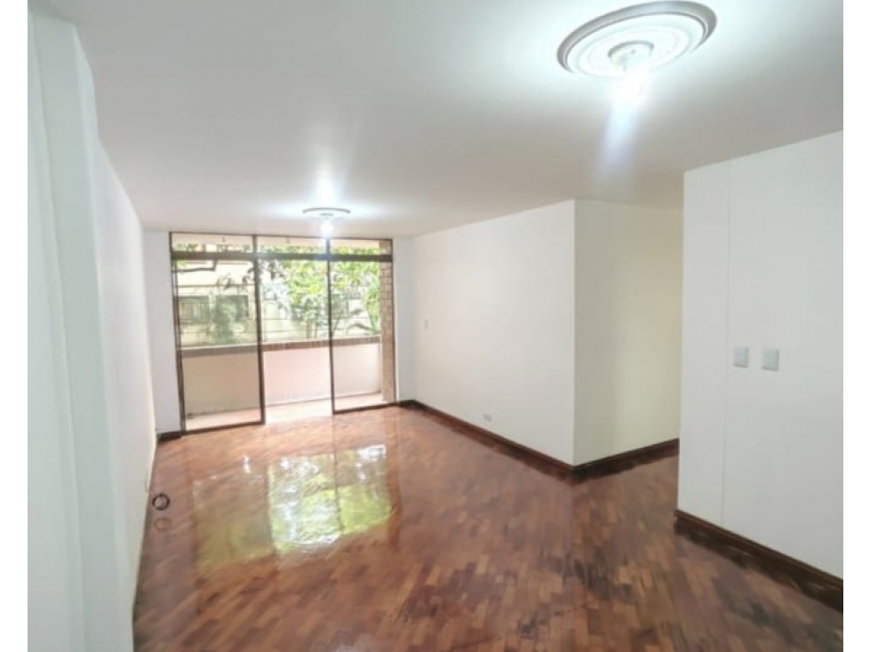 APARTAMENTO EN VENTA EN CONQUISTADORES — foto 2