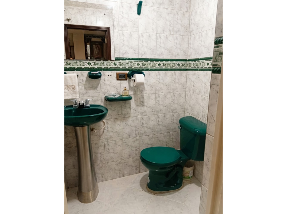 CASA EN VENTA EN EL CARMEN - BOGOTA — foto 4