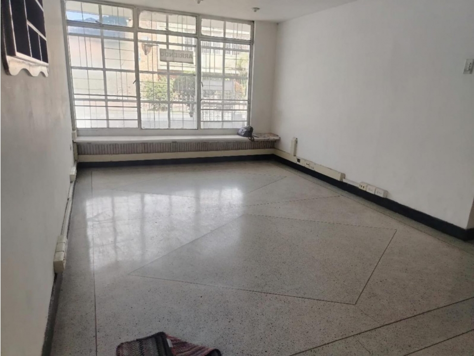 CASA PARA OFICINA EN ARRIENDO LA SOLEDAD - BOGOTA — foto 4