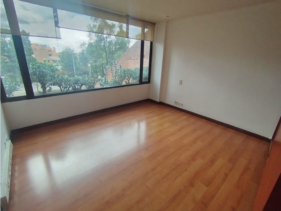 APARTAMENTO EN ARRIENDO EN CHICO - BOGOTA — foto 2