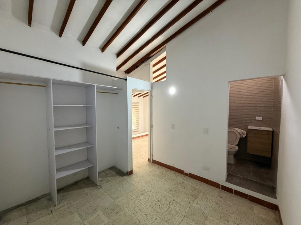 CASA PARA LA VENTA EN ROBLEDO — foto 5