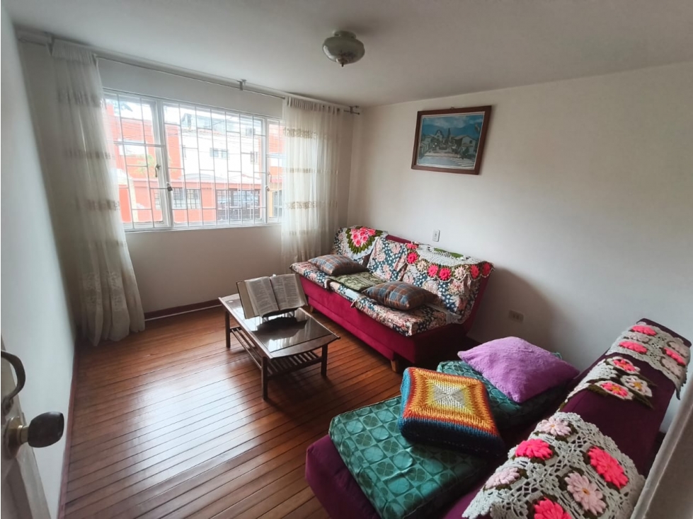 CASA EN VENTA EN LA CLARITA - BOGOTA — foto 6