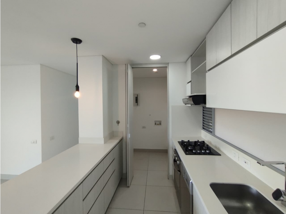 APARTAMENTO EN ARRIENDO EL POBLADO — foto 5