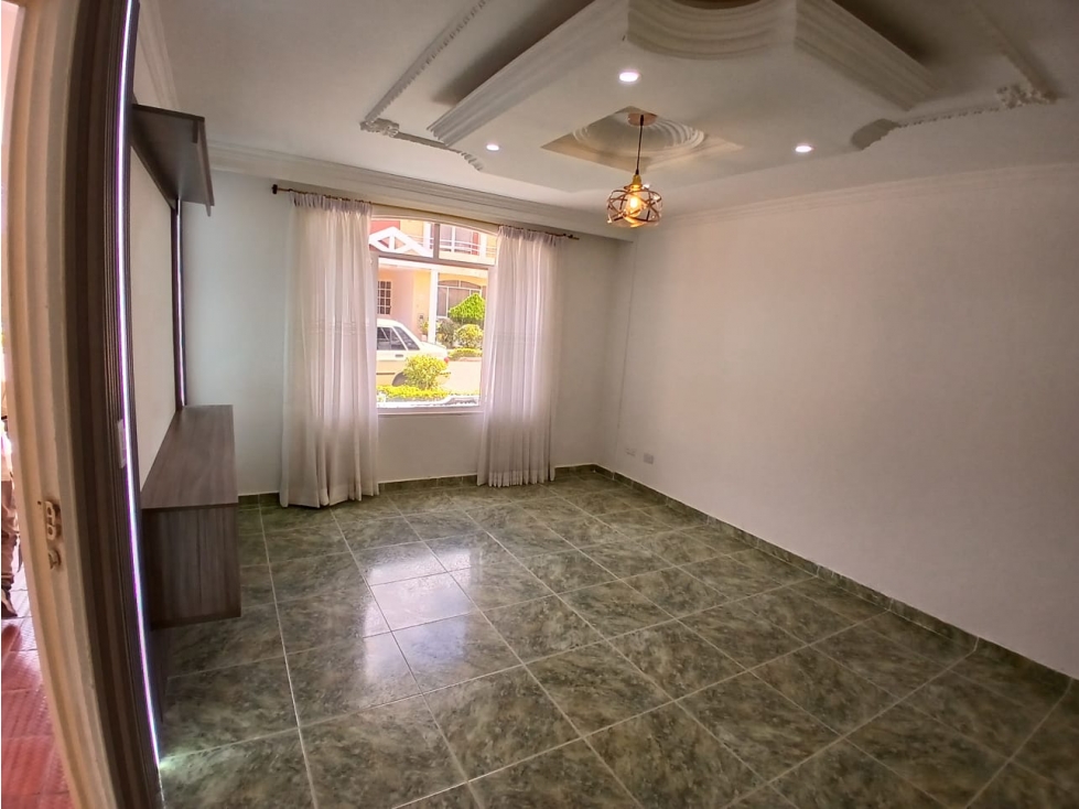 CASA EN VENTA EN EL ENCANTO - FUSAGASUGA - 4