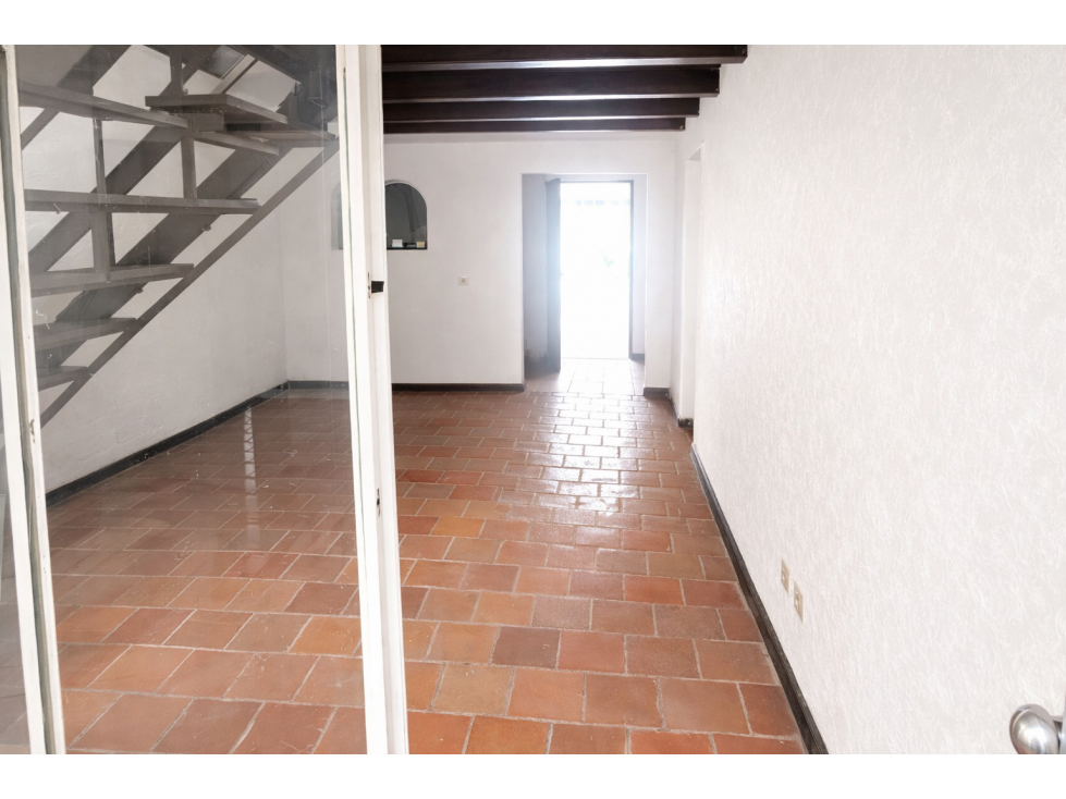 LOCAL EN ARRIENDO PISO 1 EN VILLA DEL PRADO - BOGOTA — foto 3