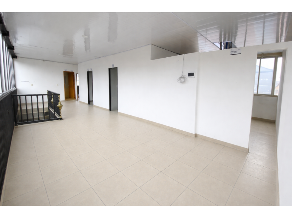 LOCAL EN ARRIENDO EN SANTA SOFIA - BOGOTÁ — foto 3