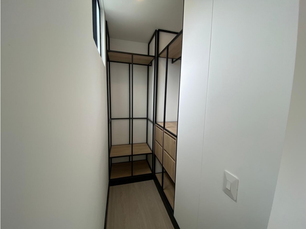 APARTAESTUDIO EN VENTA EN SANTA BARBARA ORIENTAL - BOGOTÁ — foto 3
