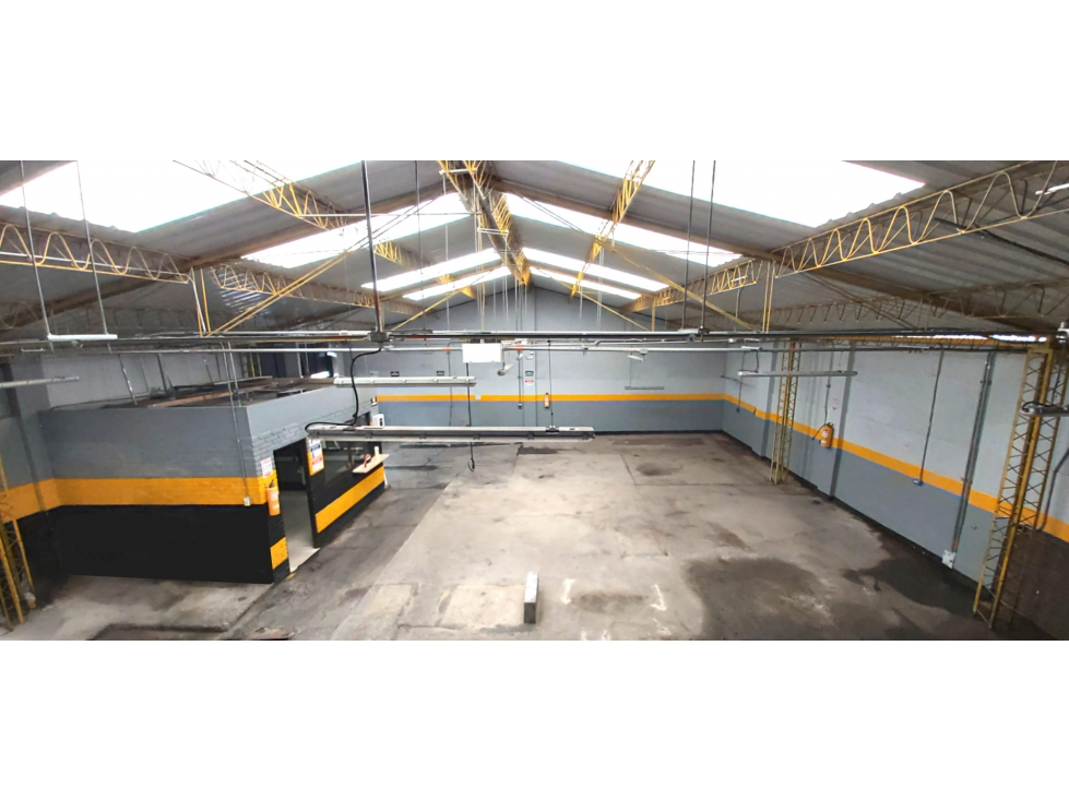 BODEGA EN VENTA EN LOS MARTIRES BOGOTA — foto 4