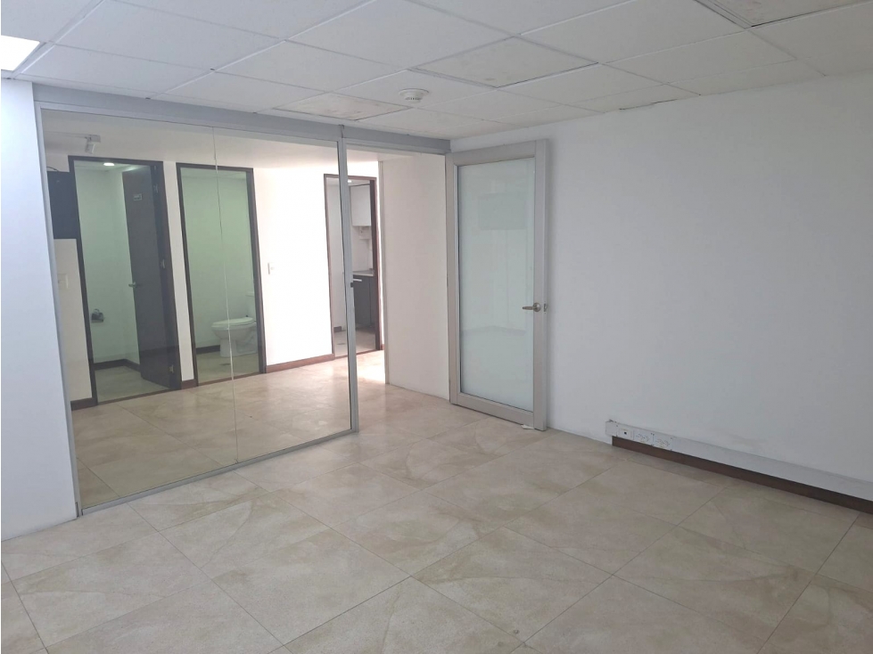 OFICINA EN ARRIENDO EN BELLAVISTA CHAPINERO - BOGOTA — foto 3