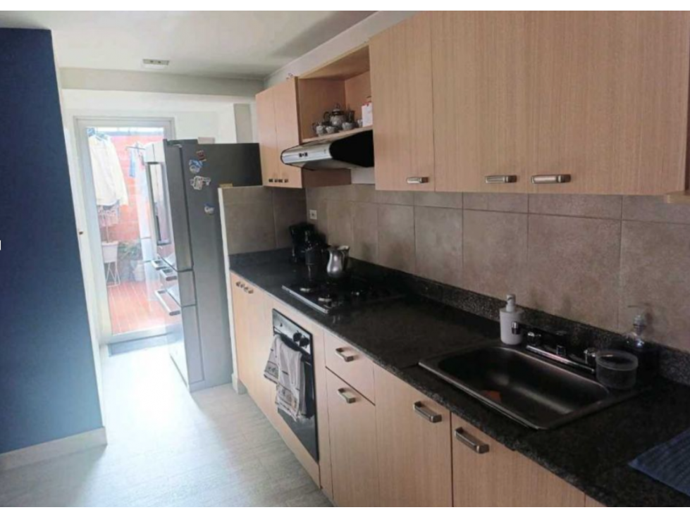 VENTA DE APARTAMENTO EN PATIO BONITO EL POBLADO — foto 2