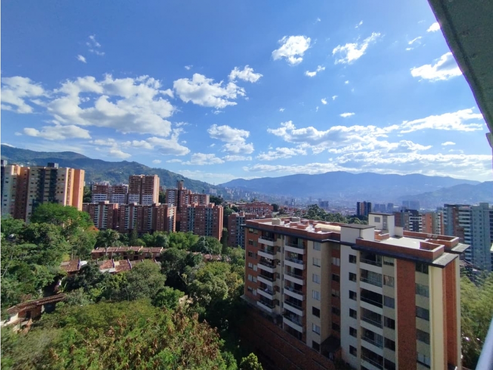 APARTAMENTO EN ARRIENDO EN POBLADO