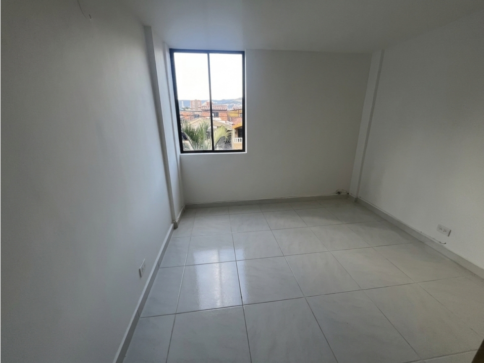 APARTAMENTO EN VENTA EN ALCALA — foto 6