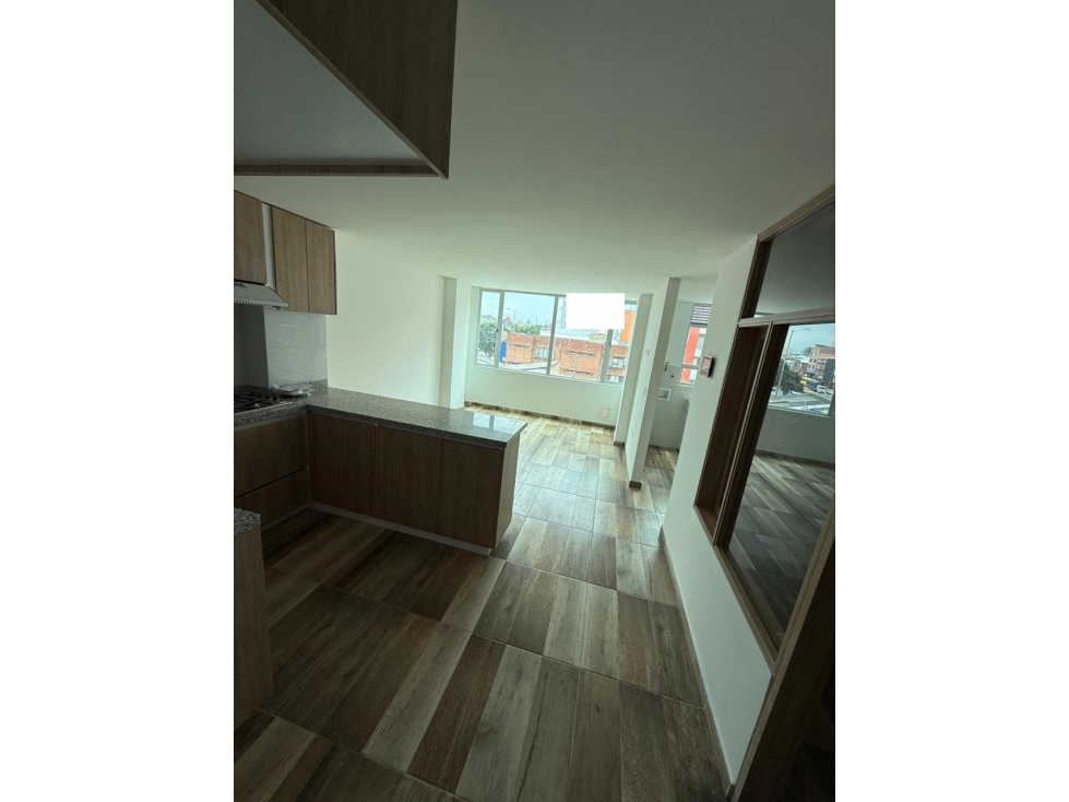APARTAMENTO EN VENTA EN SANTA MARIA DEL LAGO - BOGOTA — foto 2