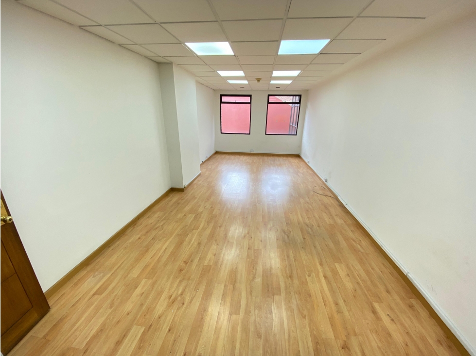 OFICINAS EN ARRIENDO EN BAVARIA — foto 2