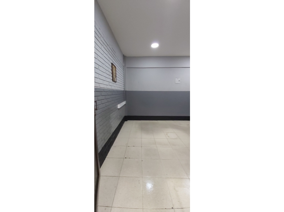 BODEGA EN VENTA EN LOS MARTIRES BOGOTA — foto 5