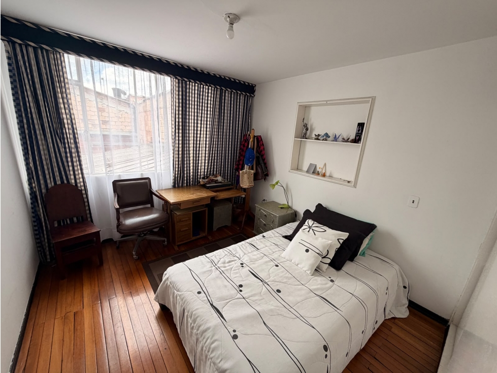 CASA EN VENTA EN LA AURORA BARRIOS UNIDOS BOGOTA — foto 4