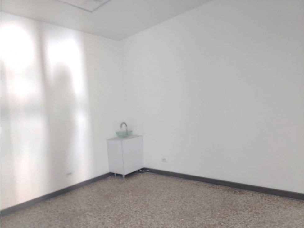 LOCAL COMERCIAL EN ARRIENDO EN METROSUR - BOGOTA — foto 4