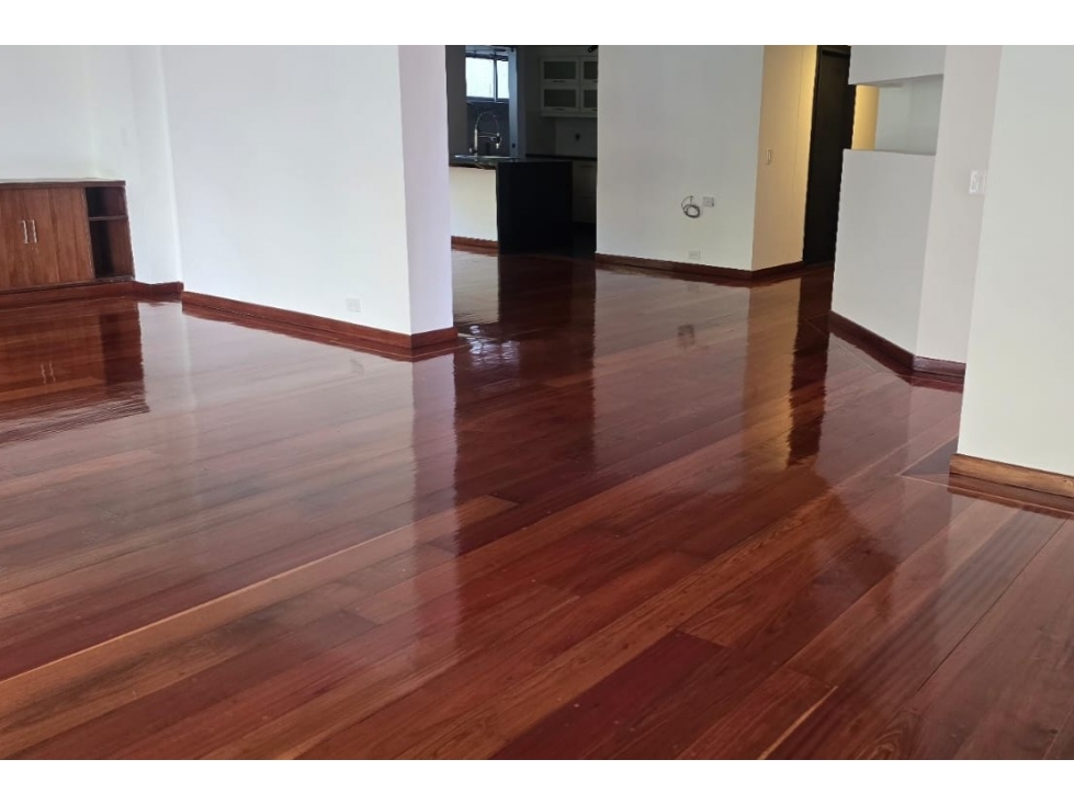 APARTAMENTO EN VENTA EN EL POBLADO - MEDELLIN — foto 2