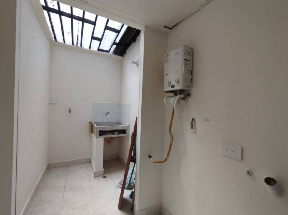 APARTAMENTO EN ARRIENDO EN LA LOMA DEL INDIO — foto 5