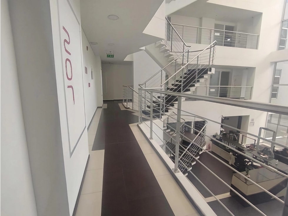 OFICINA EN ARRIENDO EN CIUDAD SALITRE - BOGOTA - 4