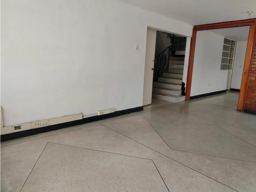 CASA PARA OFICINA EN ARRIENDO LA SOLEDAD - BOGOTA — foto 5
